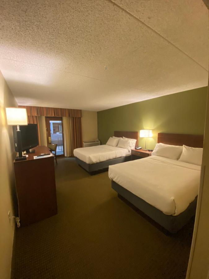 Doubletree By Hilton Austin, Mn Hotel Buitenkant foto