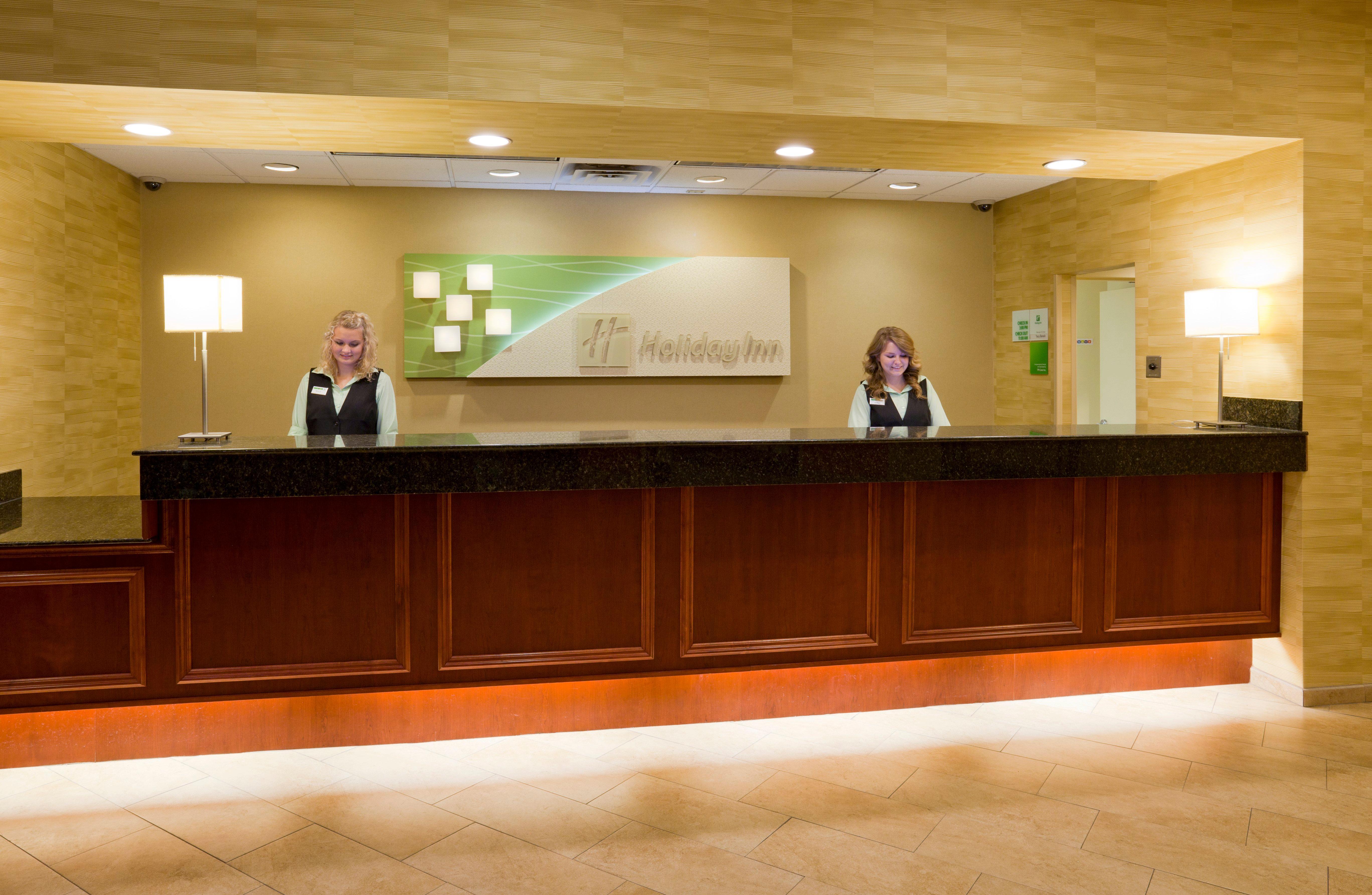 Doubletree By Hilton Austin, Mn Hotel Buitenkant foto