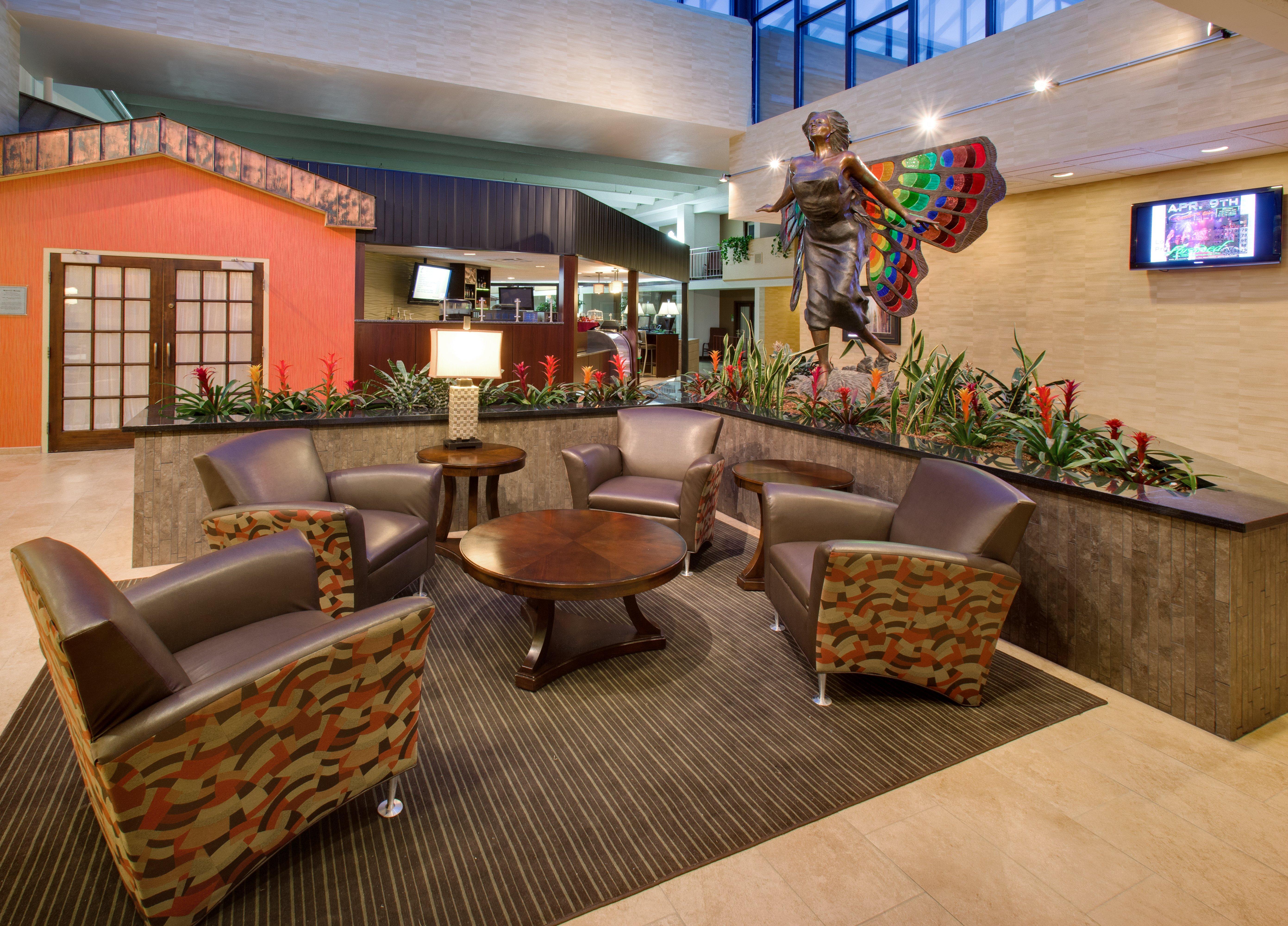Doubletree By Hilton Austin, Mn Hotel Buitenkant foto