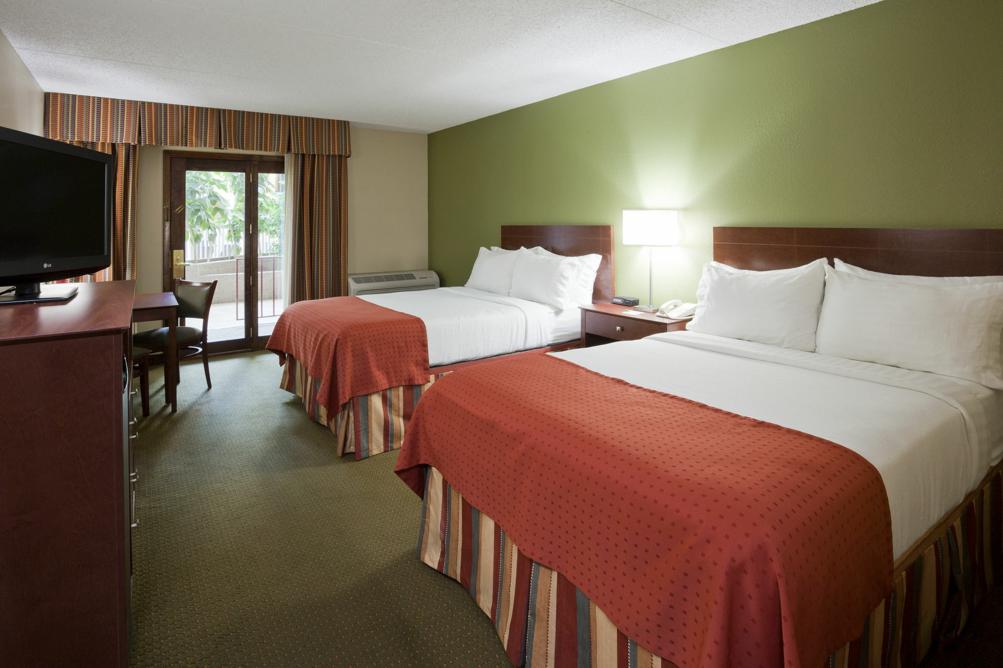 Doubletree By Hilton Austin, Mn Hotel Buitenkant foto